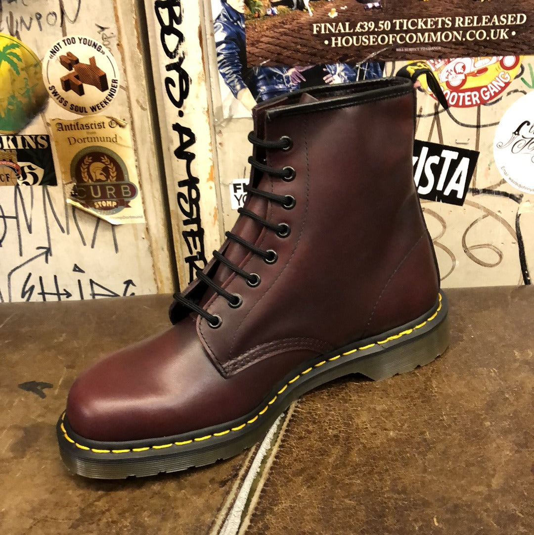 DR MARTENS RED VINTAGE LEATHER BOOT 10 EYELET