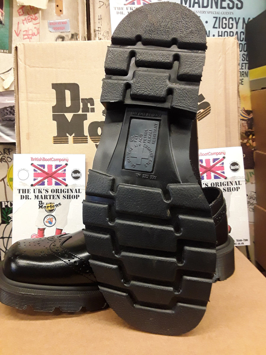 Dr Martens Vintage 90's, Size UK7, Made in England, Black Square