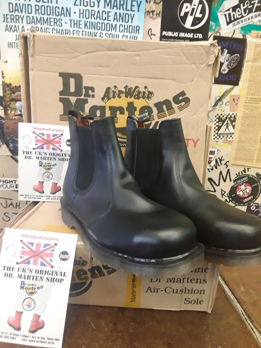 Dr Martens Made in England Size UK7 Vintage 90 s Steel Chelsea Boot Mens Leather Boots 2028