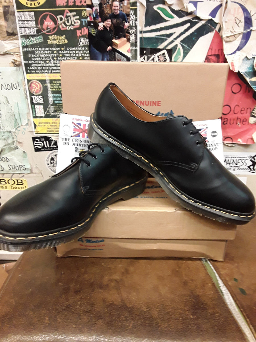 In England British Empire Shop Dr Martens Dr Martens 1461z Black