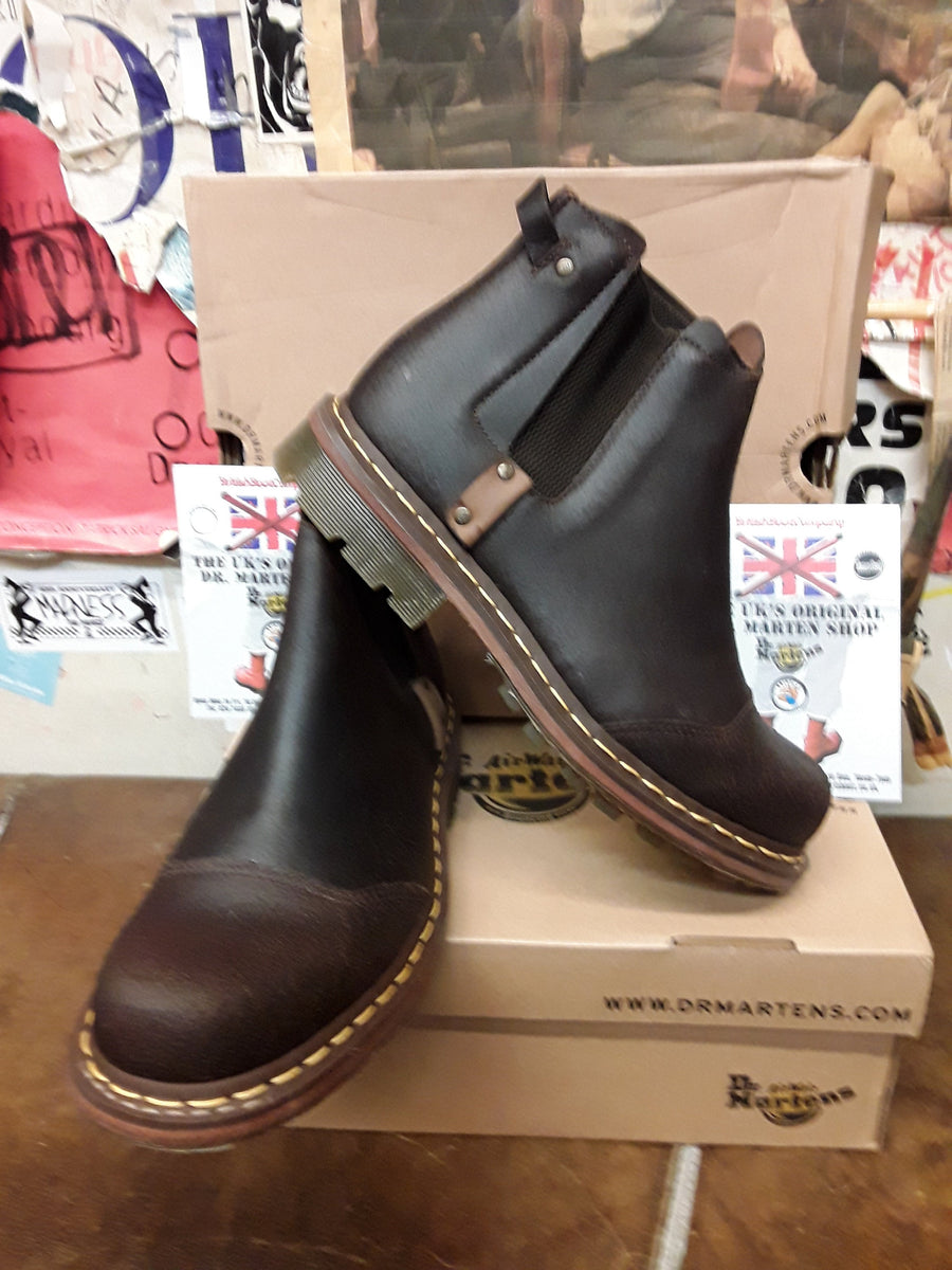 Dr martens cadence chelsea boot shop