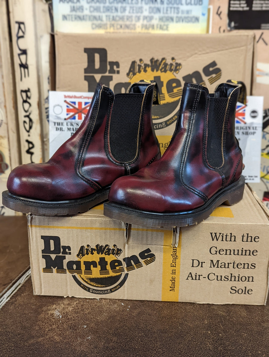 Dr Martens Chelsea Boots/ Size UK4/ Made in England/ 1976 Burgundy