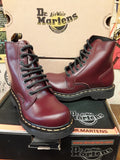 DR Martens Made in England 9815 CHERRY 8 eye size 4