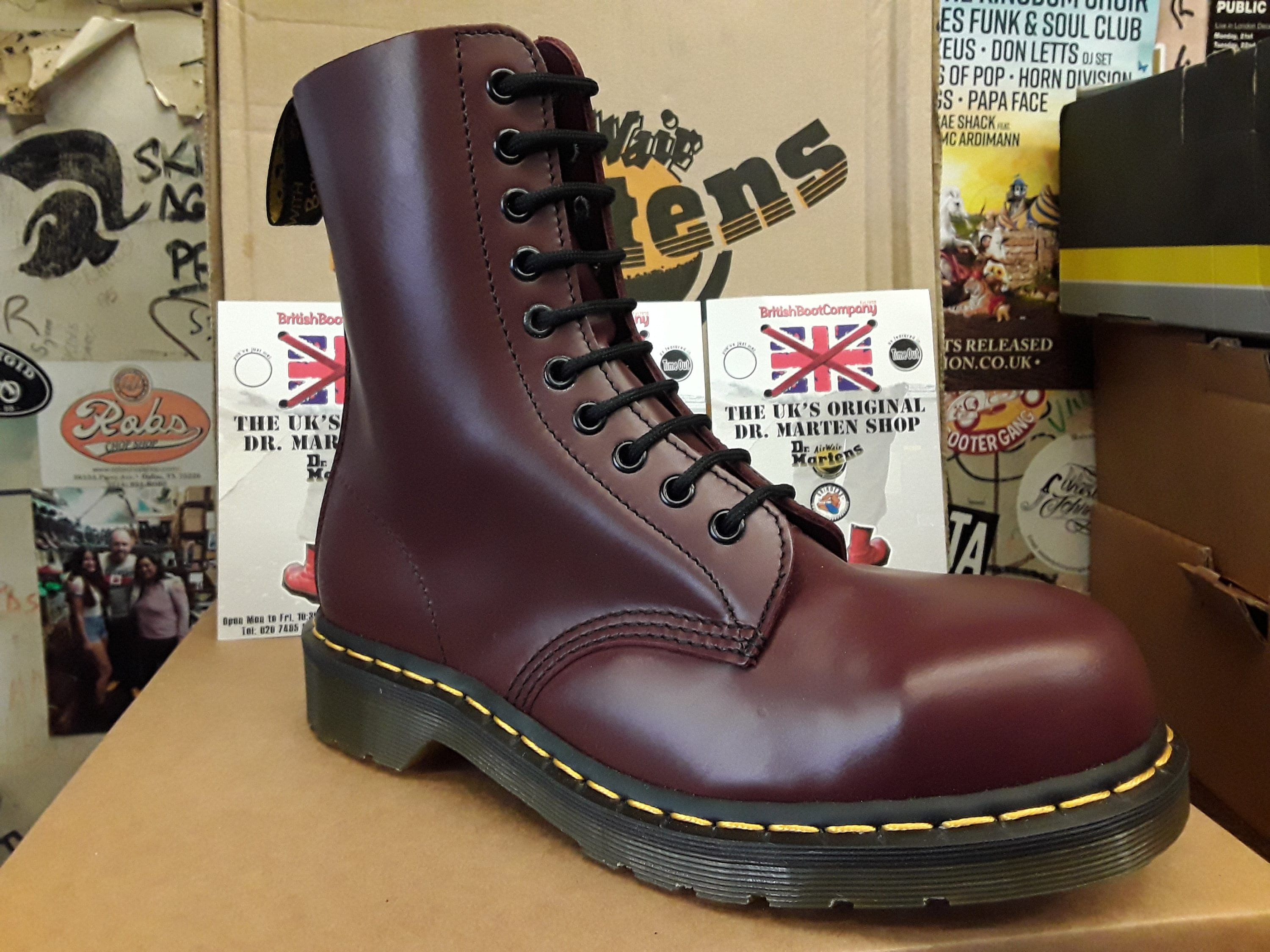 Red Docs Dr Martens Cherry Red / 10 Eye Steel Toe Capped Boots, Womens Leather ...