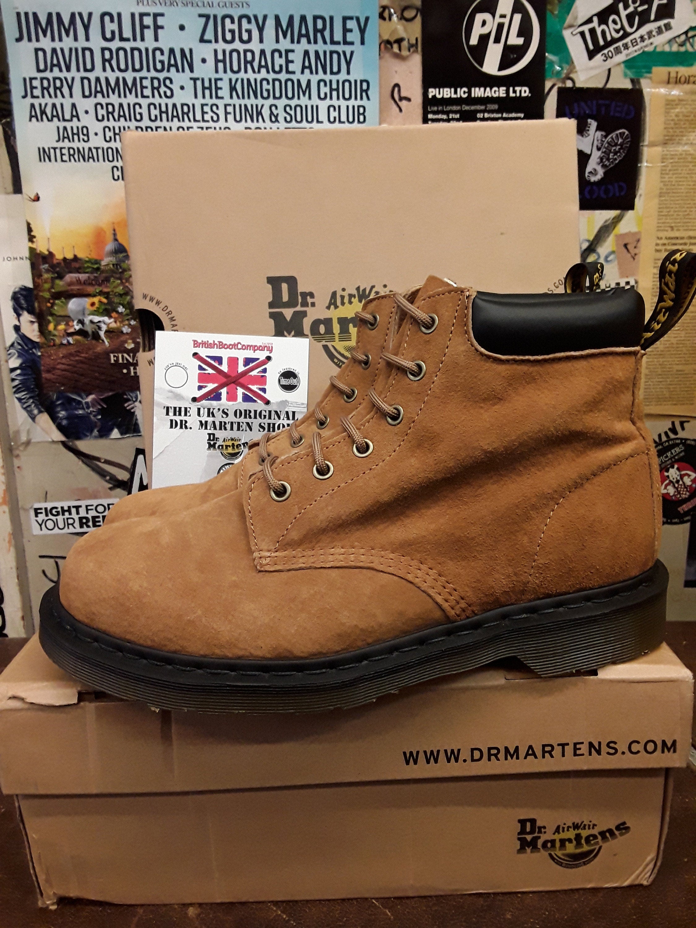Dr Martens Tan Nubuck 6 hole Size 9 limited Edition very rare