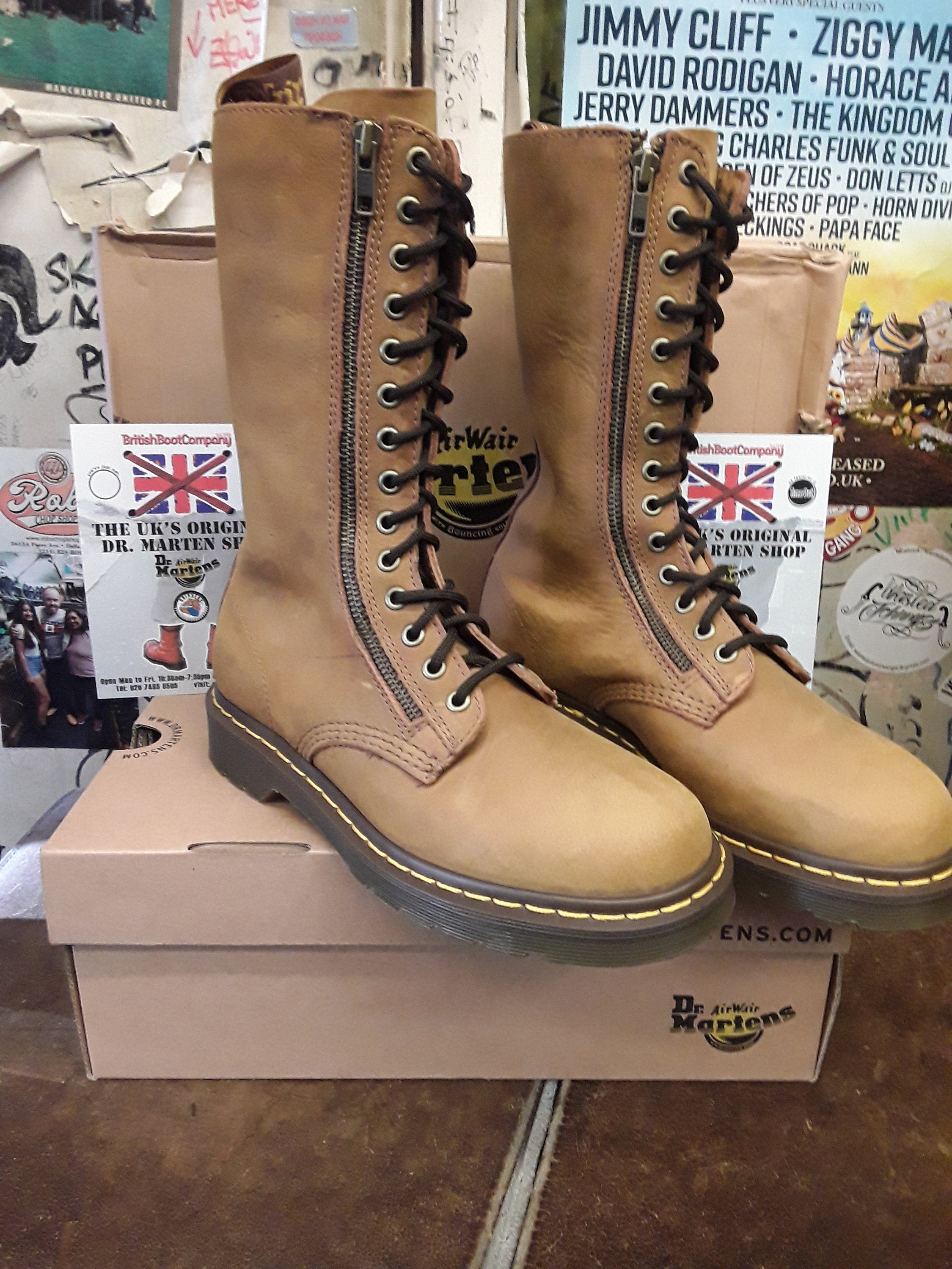 Dr Martens 9733 Pumpkin Double Zip 14 Hole