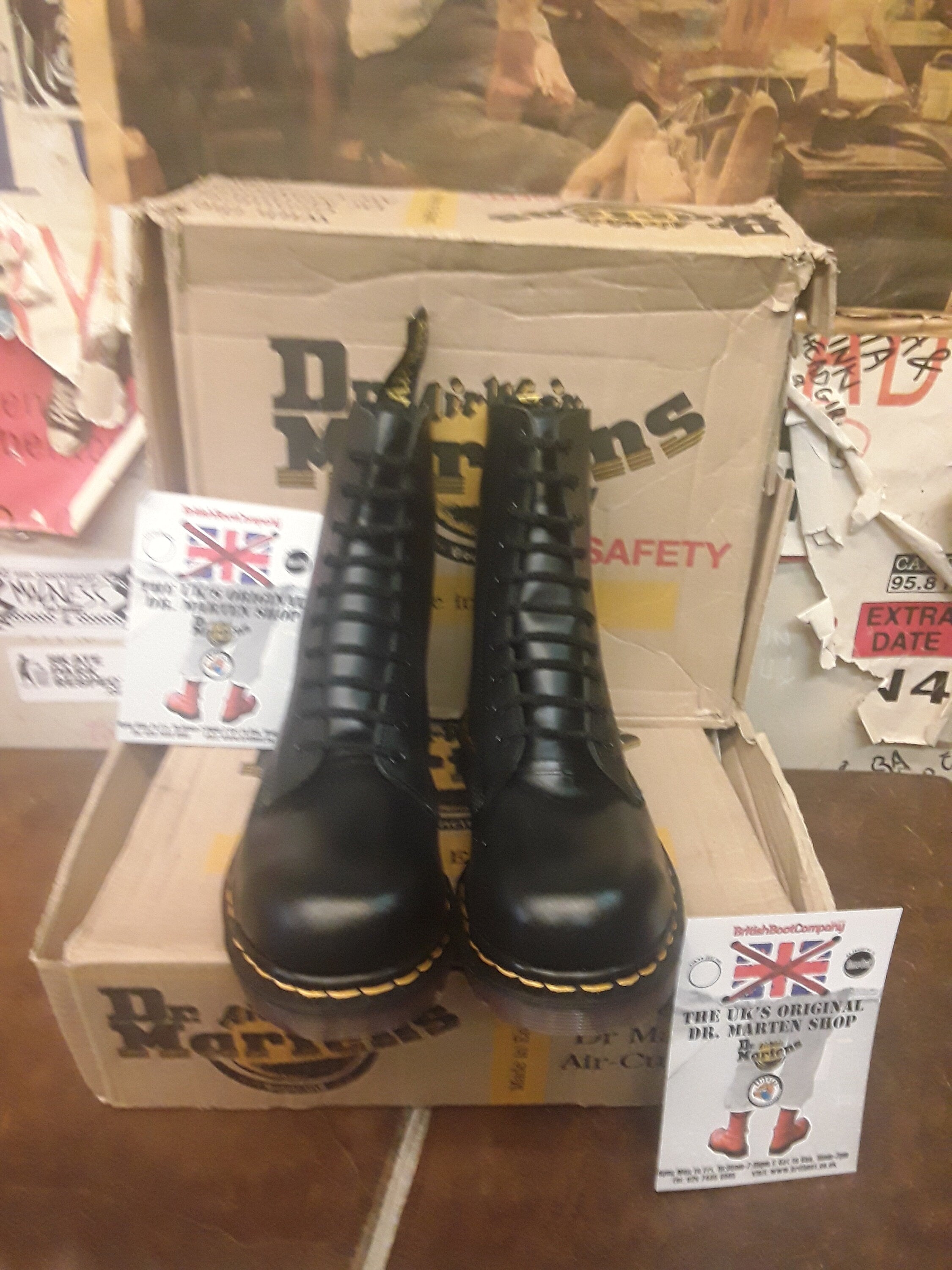 Dr Martens Vintage 1919, Size UK 4,6,8 / Vintage Boots Made in