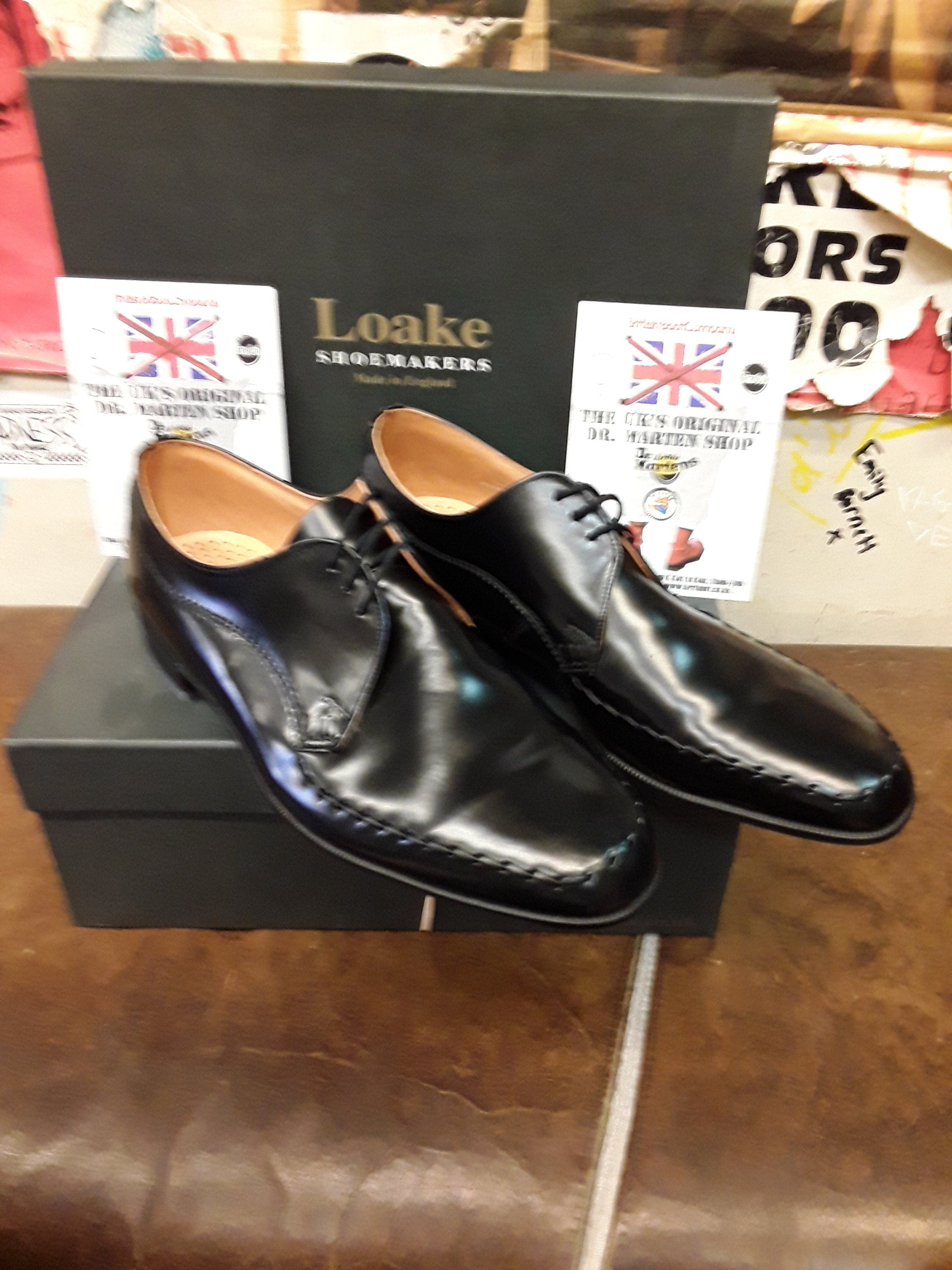 Loakes 761b Made in England 3 Hole Shoe.5