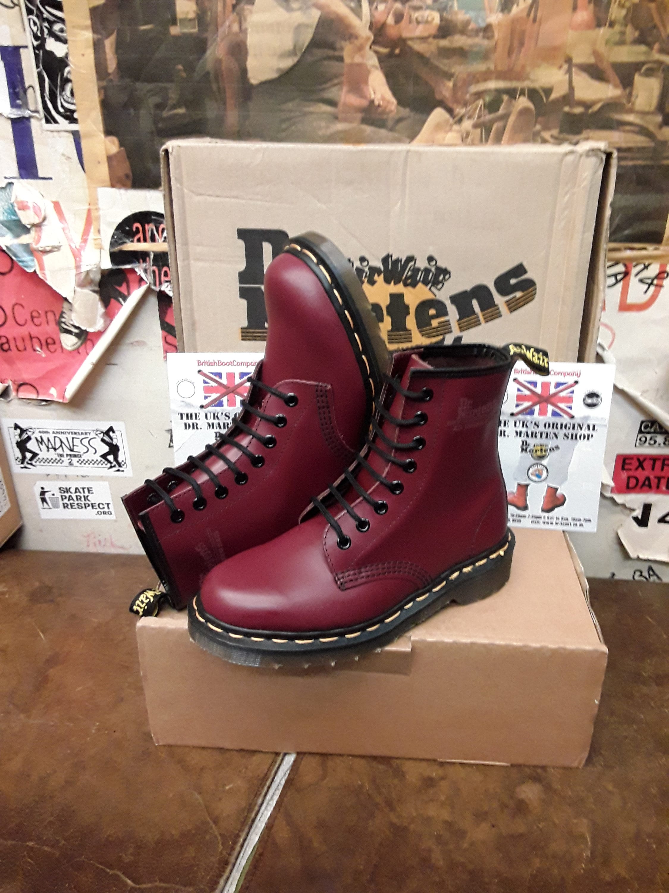 Dr. Martens 6-hole boots made in the UK 3 Women's 22.0cm genuine leather yellow type Vintage Second Hand