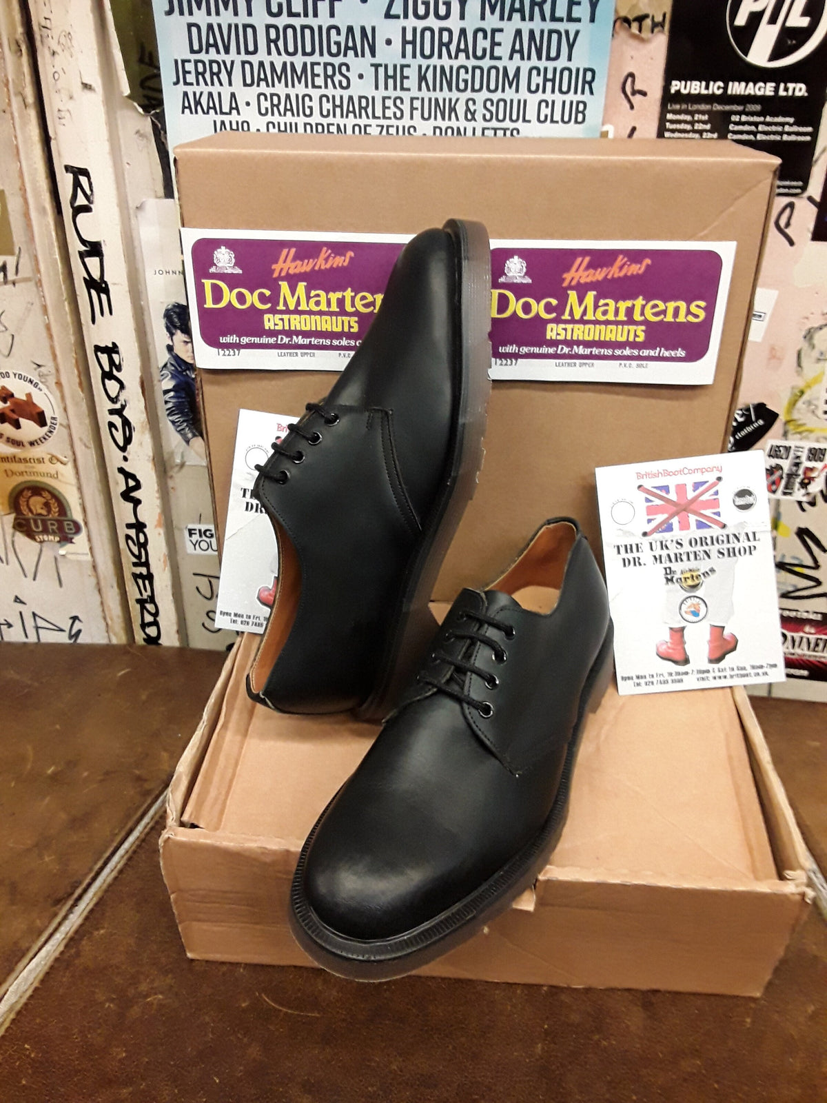 Original Hawkins Dr Martnens Astronaut Black Waxy 4 Hole.5
