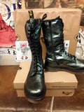 Dr Martens 1b99 Green Hunt 14 Hole Size 3 and 8