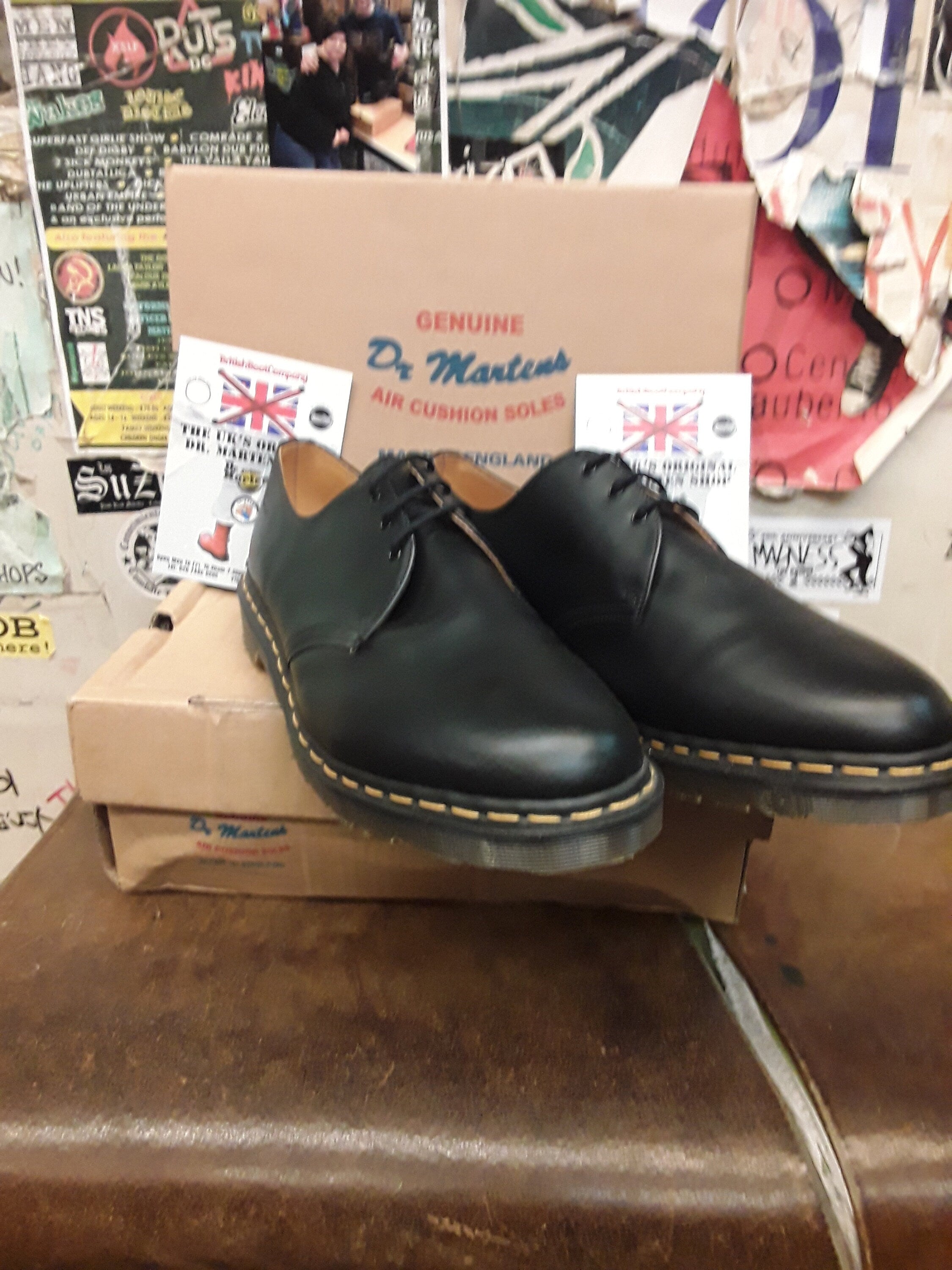 冬の感謝セール Dr Martens 1461z Black Leather Made in England Size 15 靴