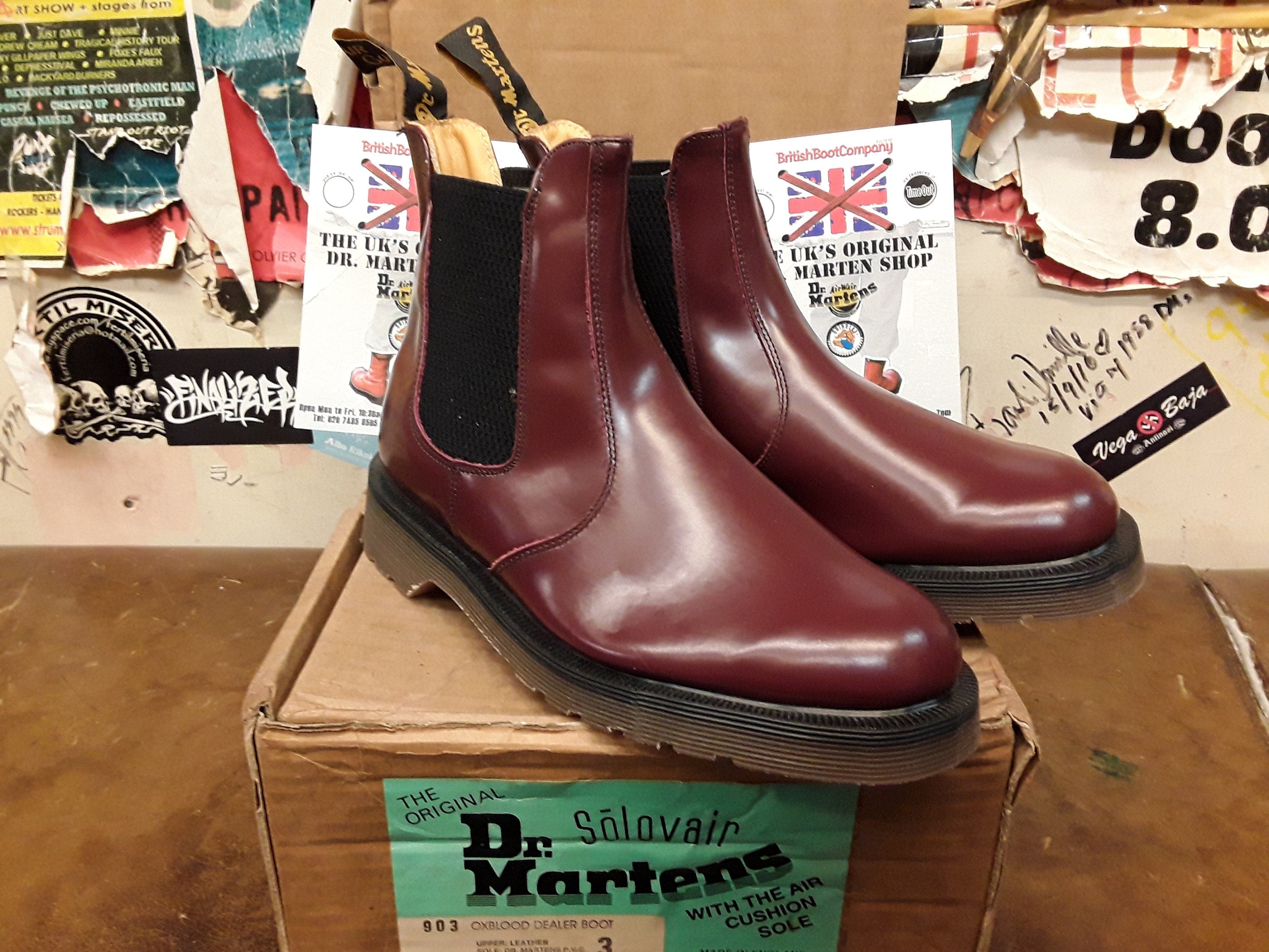 Chelsea Solovair Boots Vs Doc Martens Solovair Dr Martens Made In