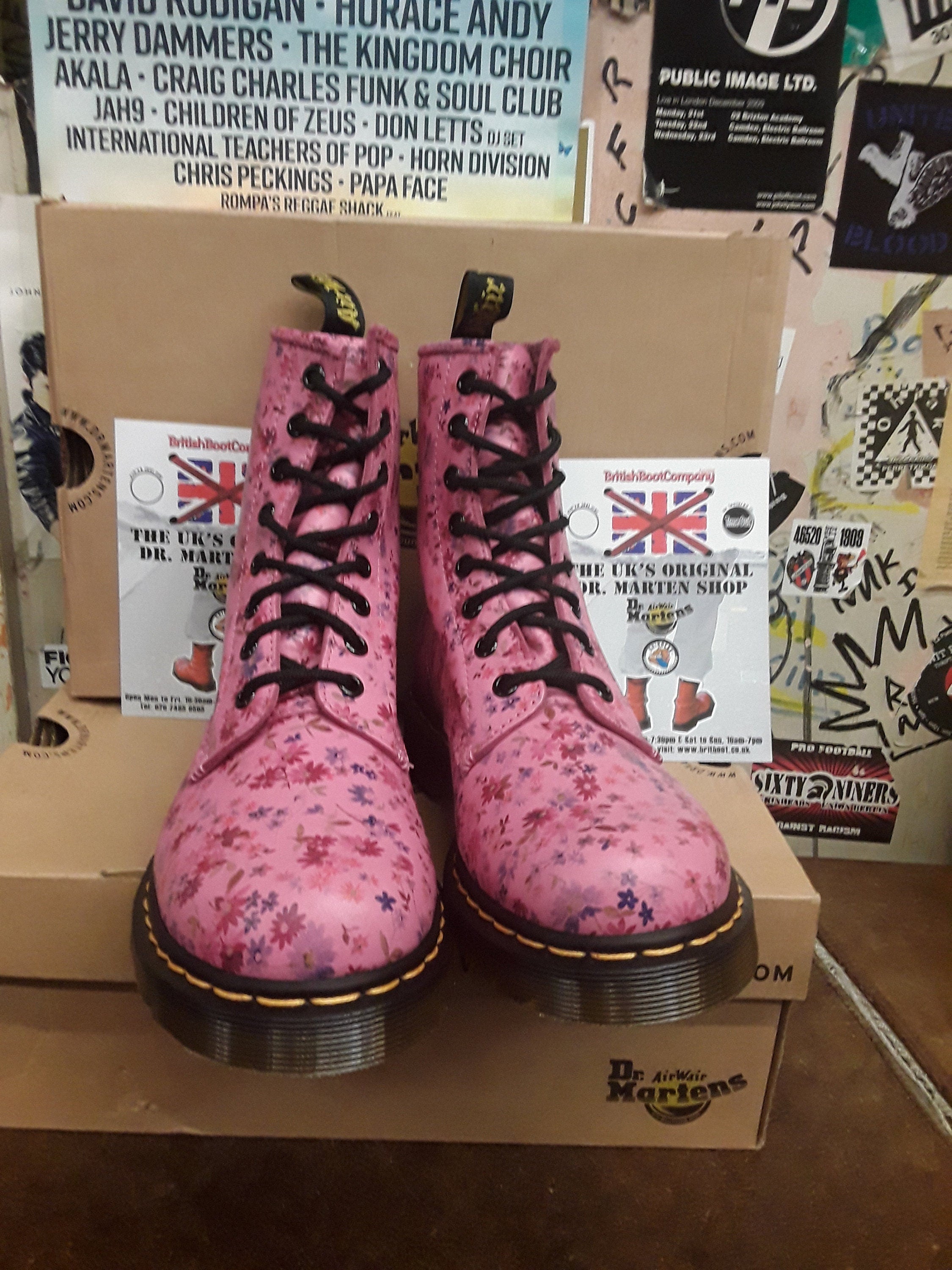 Pink Flower Dr Martens Buy Dr Martens 1461 Flower Clearance Dr 