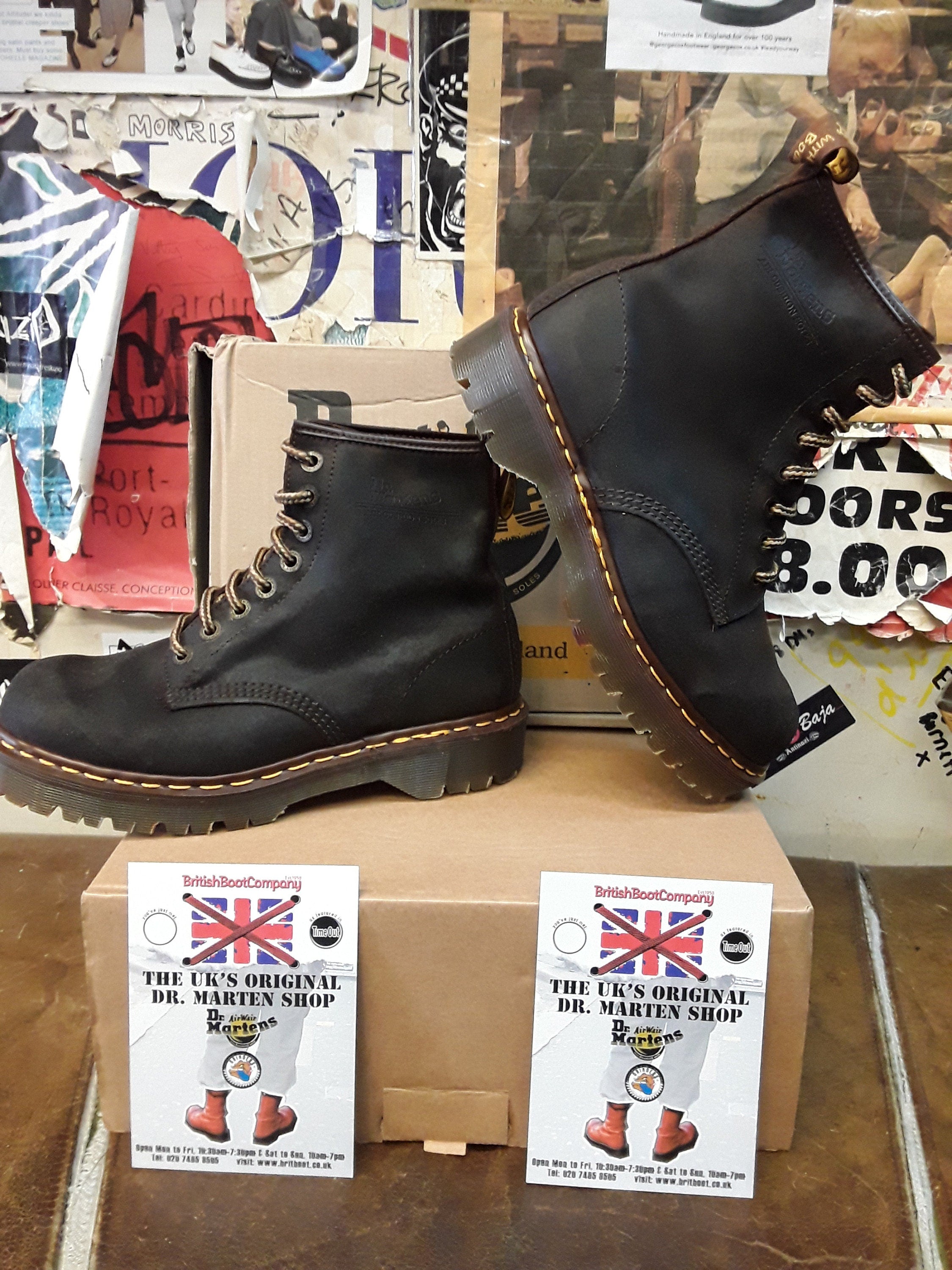 Dr Martens Chocolate Commando Waxy Suede 8 hole , 8338z , Bex sole ...