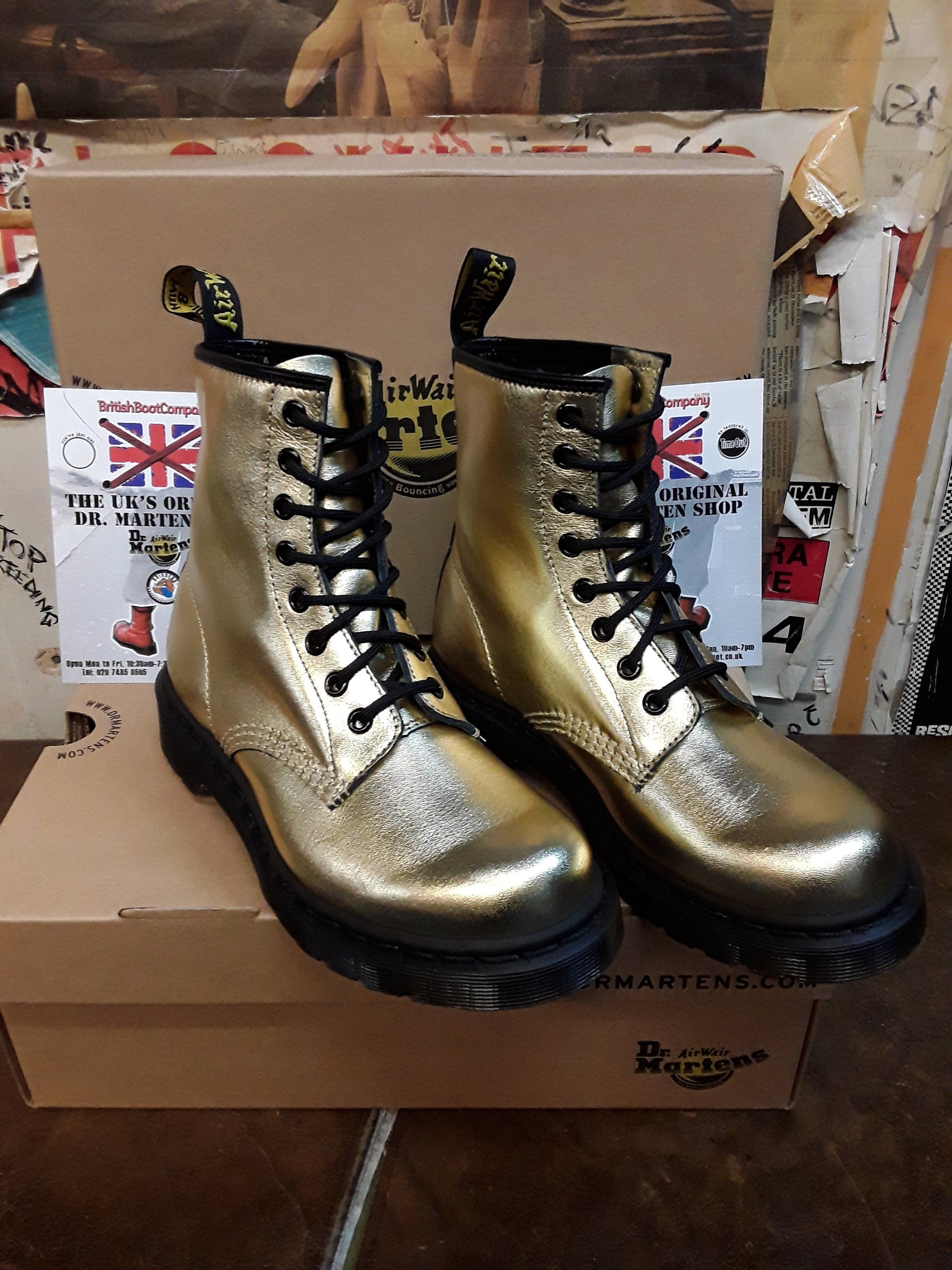 Dr Martens 1460 Gold Nappa Hole Size - Main Image