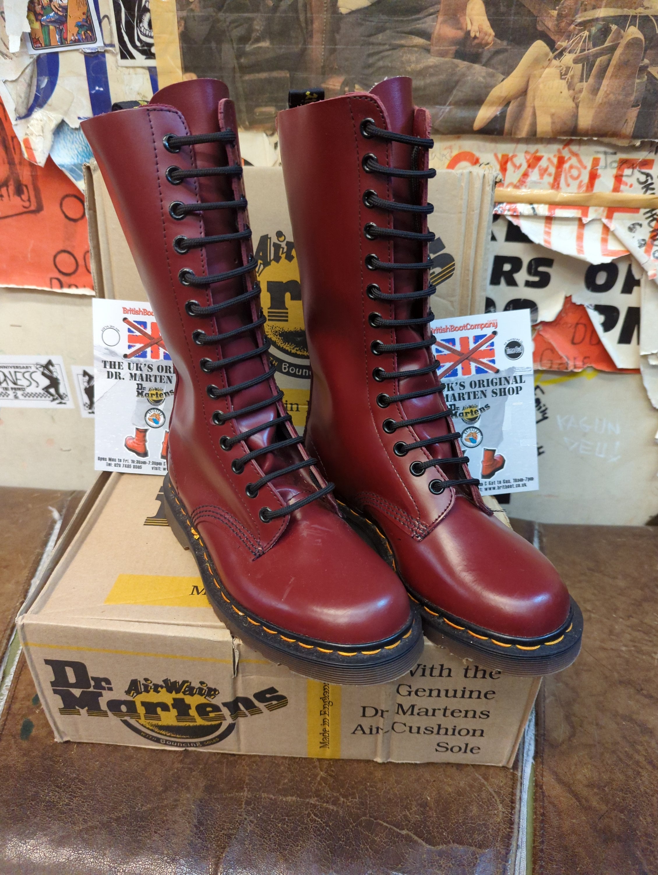 Dr Martens 1914 Cherry 14 Hole Made in England Size
