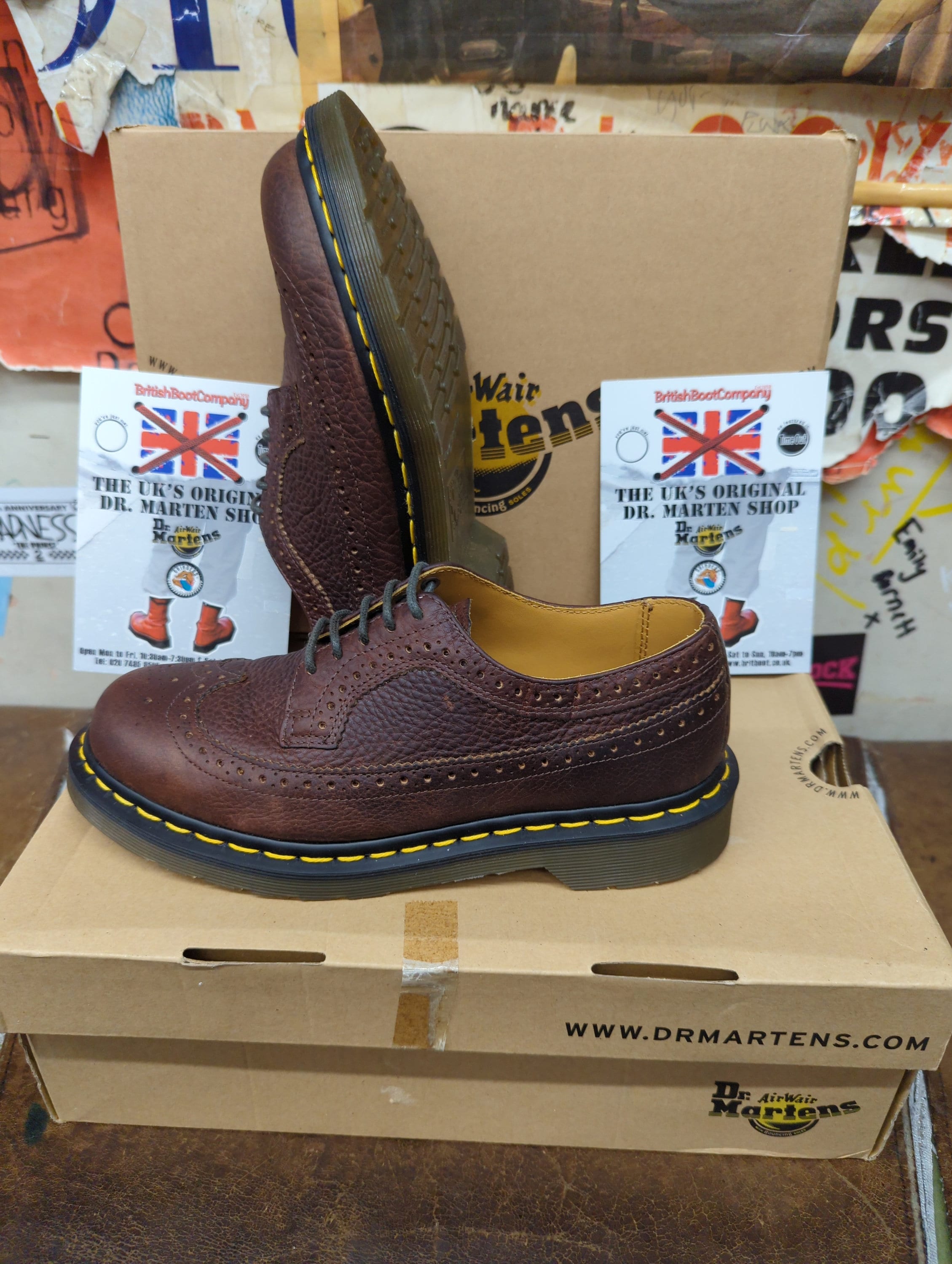 Dr Martens 3989 Bark Grizzly Brogue